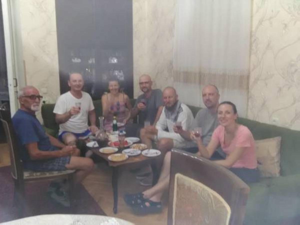 Giorgi'S Homestay Kʼutʼaisi Exterior foto