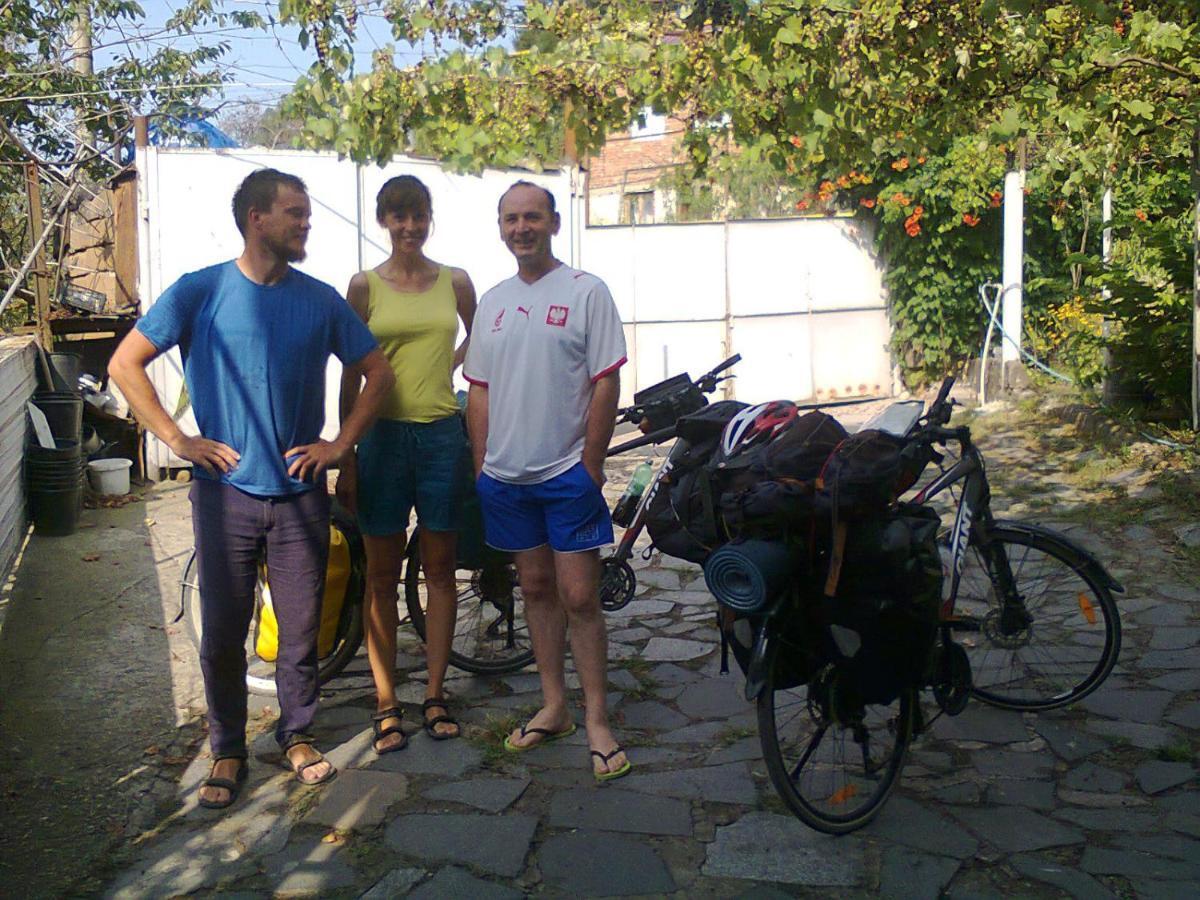 Giorgi'S Homestay Kʼutʼaisi Exterior foto
